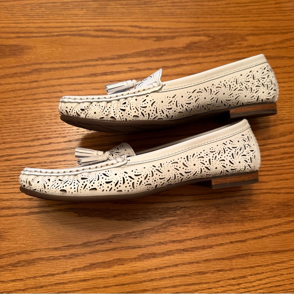 Driver Club USA White Laser-Cut Tassel Loafers - Picture 2 of 5